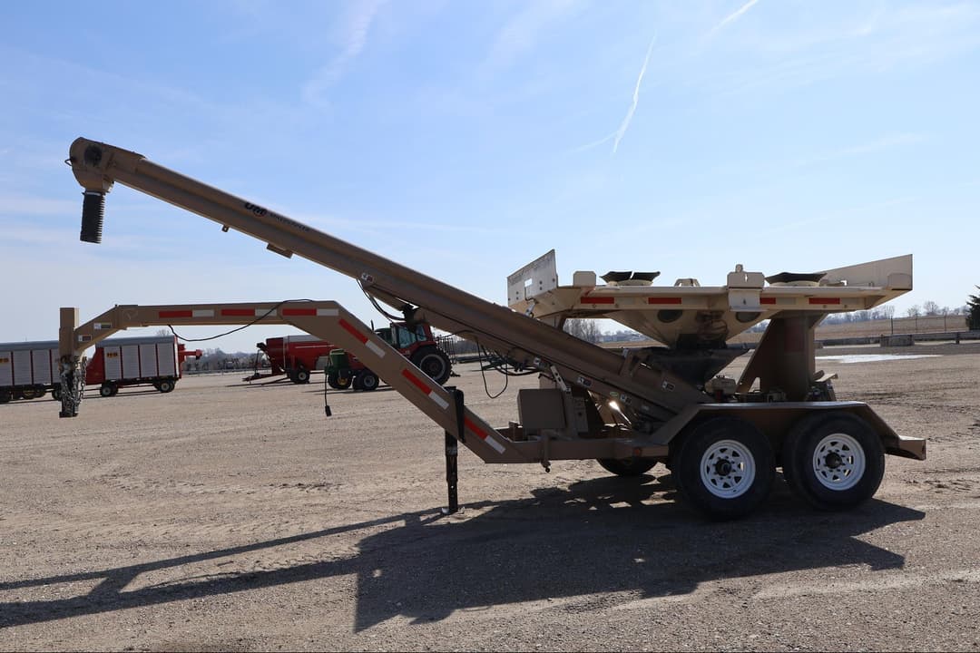 Image of Unverferth Seed Pro 400 Primary image