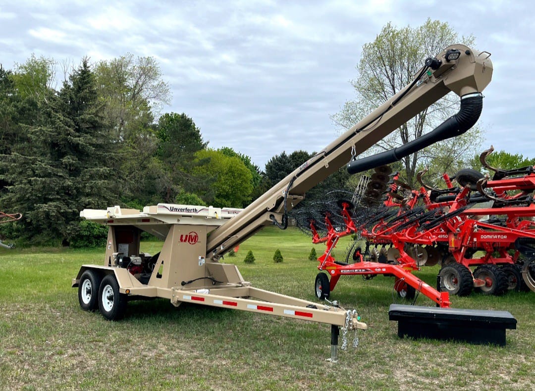 Unverferth 410XL Equipment Image0