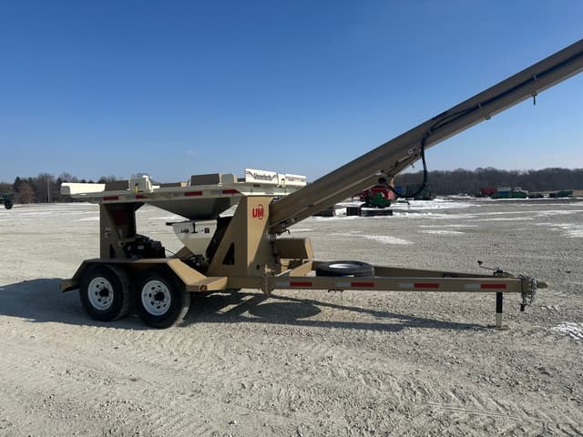 Image of Unverferth 410XL equipment image 3