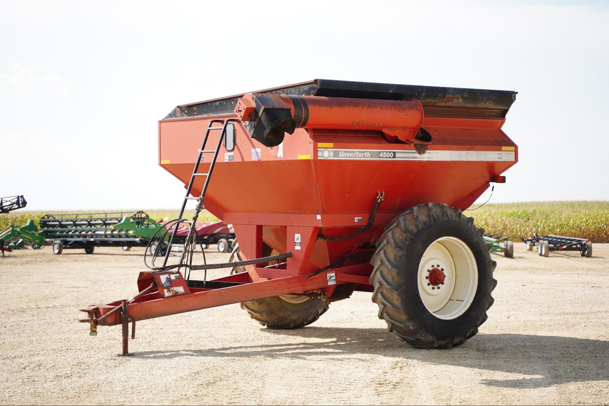 Unverferth 4500 Equipment Image0