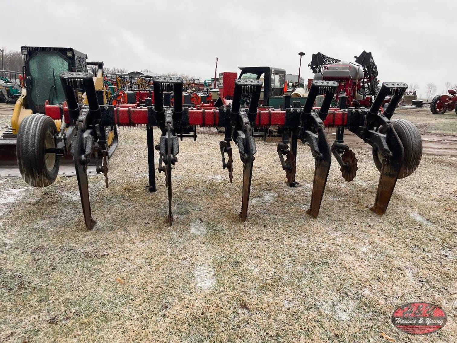 Unverferth Zone-Builder Equipment Image0