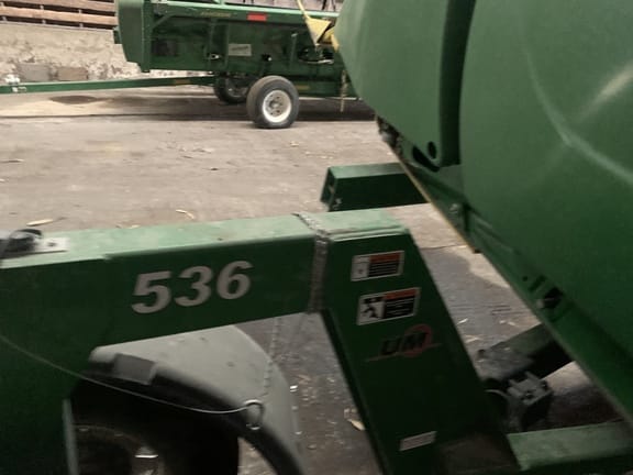 Main image Unverferth Roadrunner 536