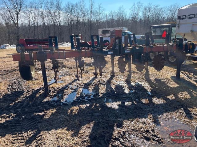 Image of Unverferth Zone-Builder equipment image 2