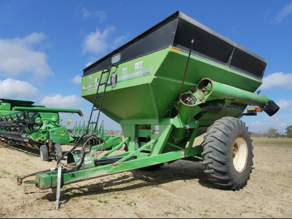 Unverferth 6225 Equipment Image0