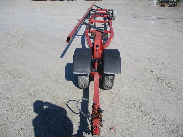 Image of Unverferth Roadrunner 645 equipment image 3