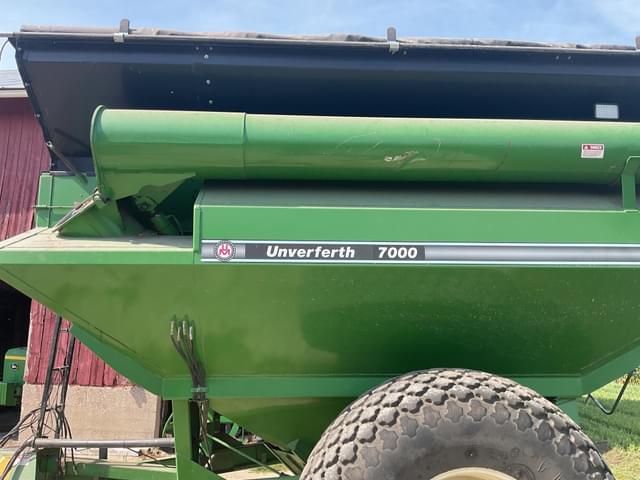 Image of Unverferth 7000 equipment image 3