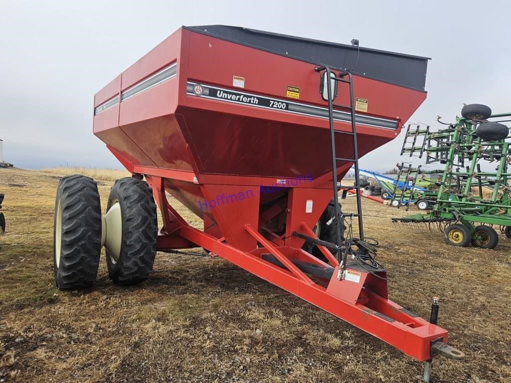 Unverferth 7200 Equipment Image0