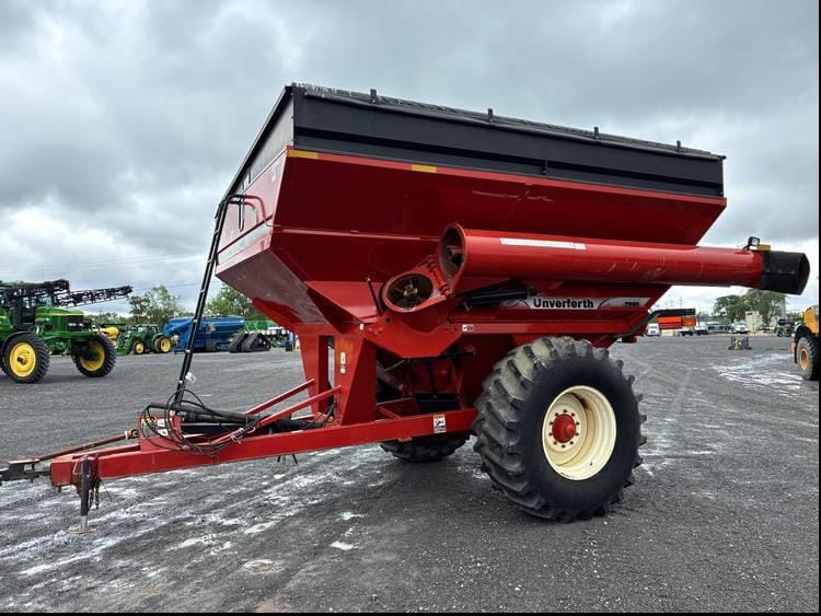 Unverferth 7250 Equipment Image0