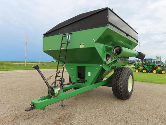 Image of Unverferth 8000 equipment image 1