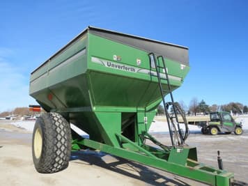 Main image Unverferth 8250