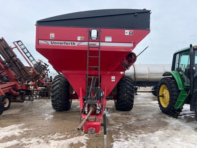 Image of Unverferth 8250 equipment image 2