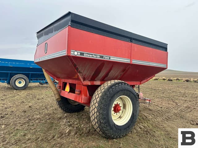 Image of Unverferth 7000 equipment image 4