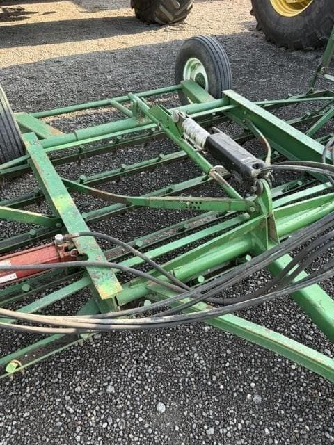 Image of Unverferth Harrowgator equipment image 3