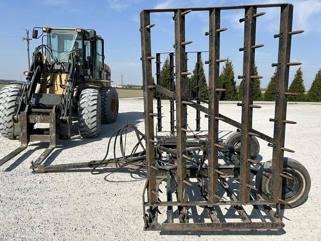 Image of Unverferth Harrowgator equipment image 2
