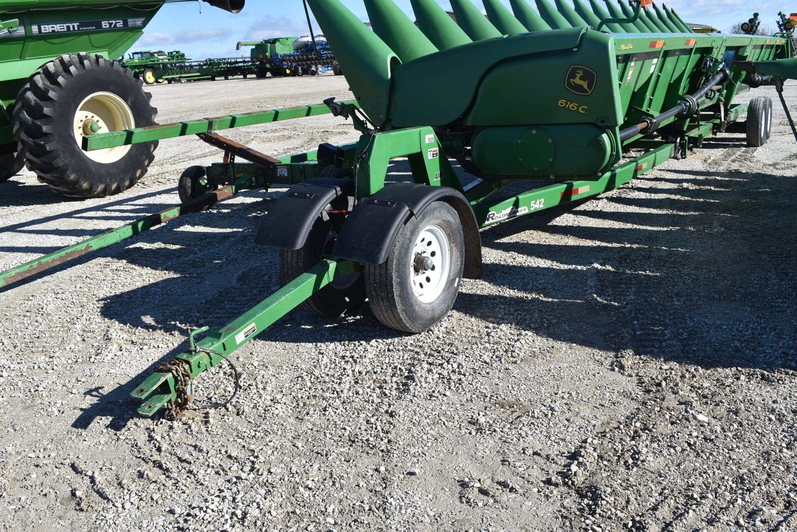 Unverferth Roadrunner 542 Equipment Image0