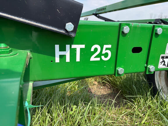 Image of Unverferth HT25 equipment image 4