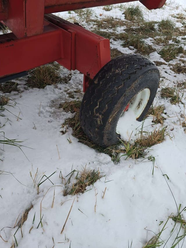 Image of Unverferth HT25 equipment image 4