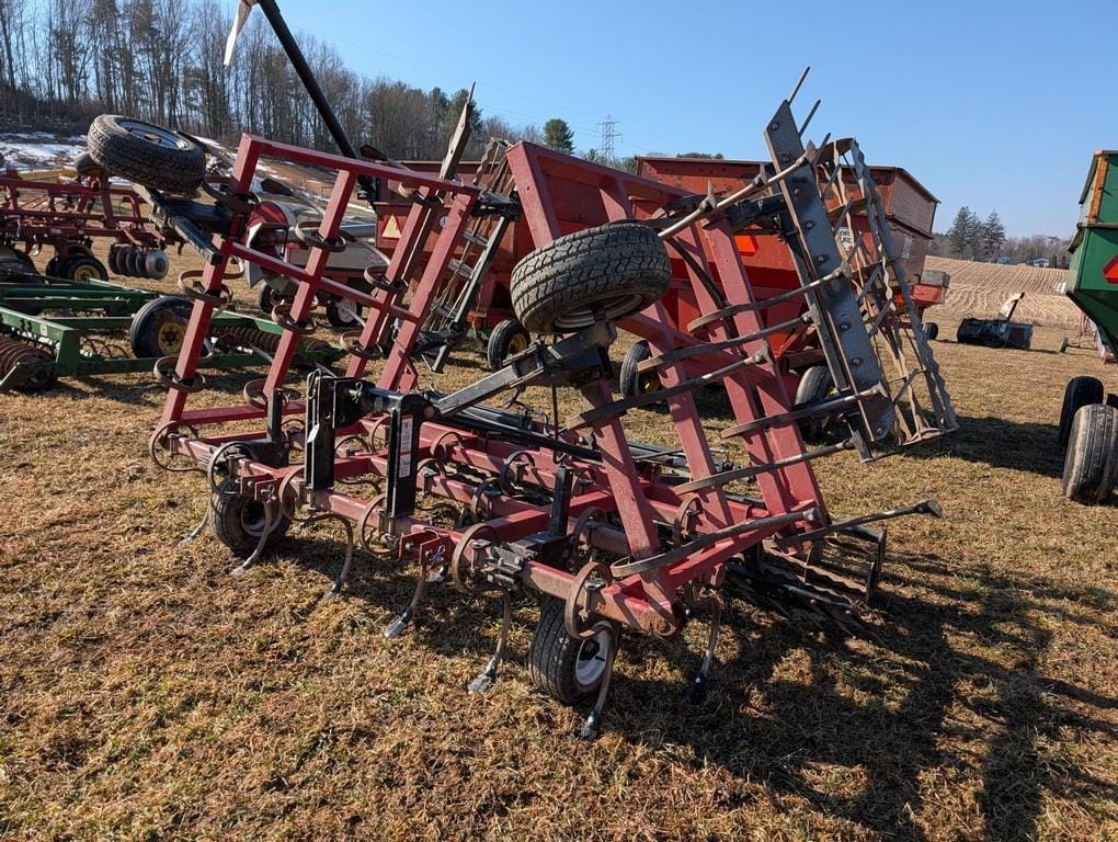 Unverferth Perfecta II Equipment Image0