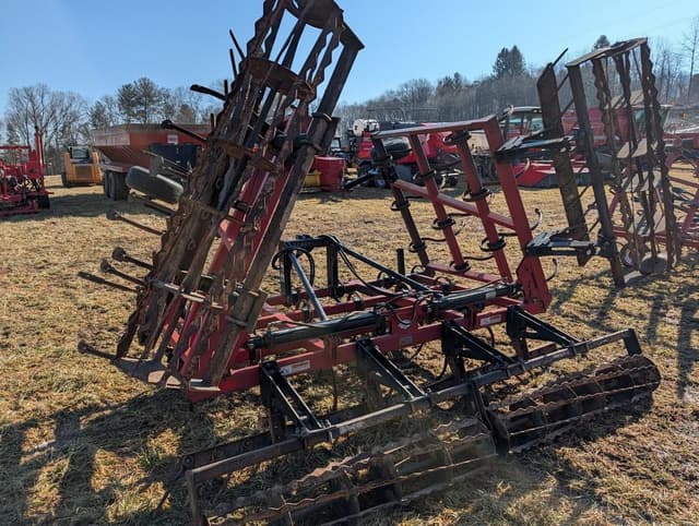 Image of Unverferth Perfecta II equipment image 4