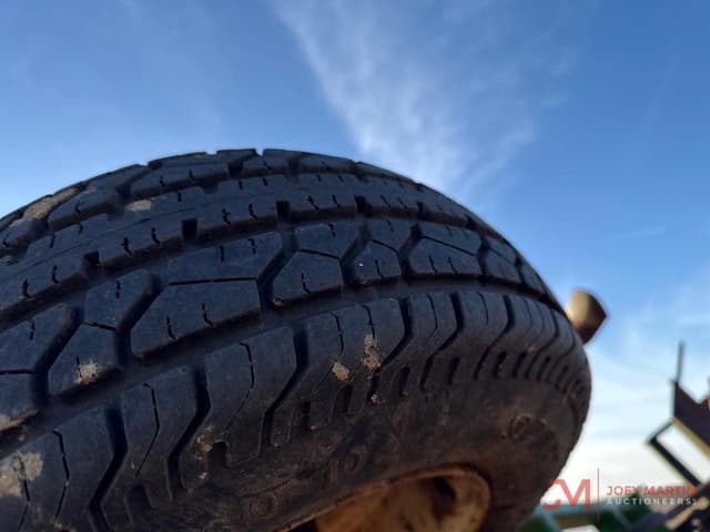 Image of Unverferth Perfecta II equipment image 4