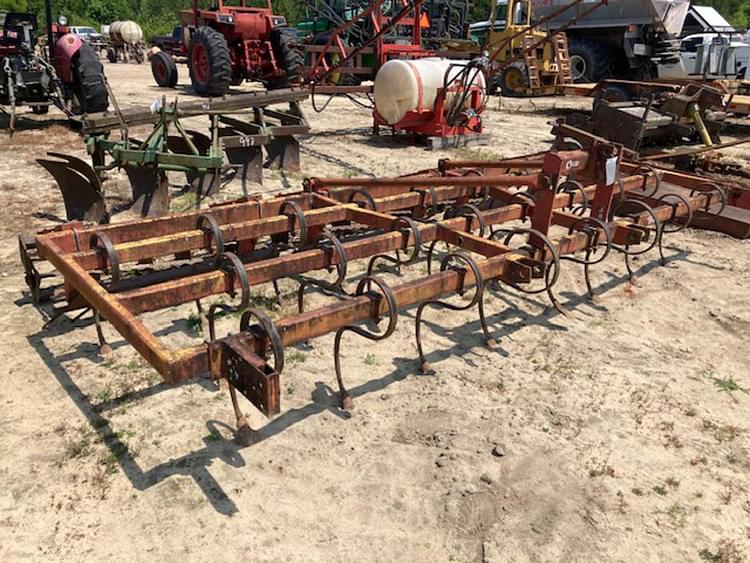 Unverferth Perfecta II Tillage Field Cultivators for Sale | Tractor Zoom