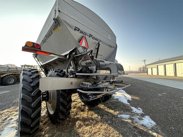Image of Unverferth Pro-Force 1450 equipment image 2