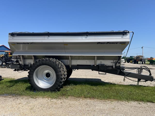 Image of Unverferth Pro Force 2250 equipment image 2