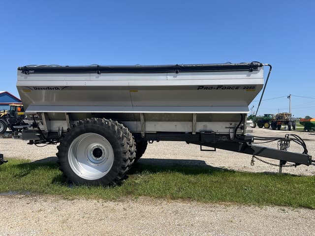 Image of Unverferth Pro Force 2250 equipment image 2