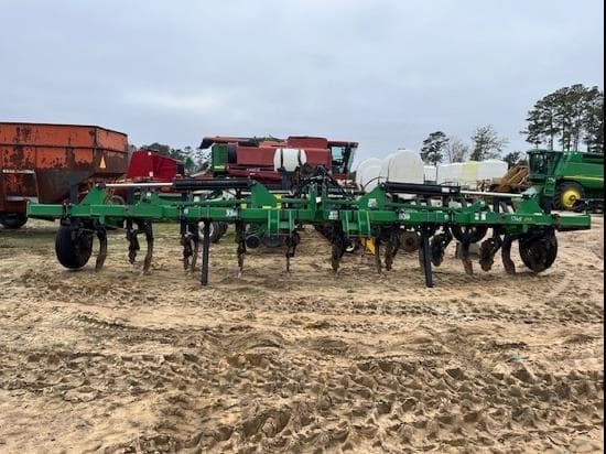 Image of Unverferth Ripper-Stripper 330 Primary image