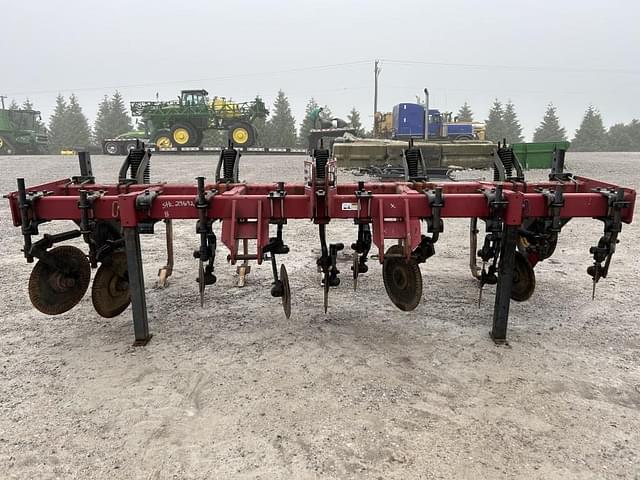 Image of Unverferth Ripper Stripper 310 equipment image 1