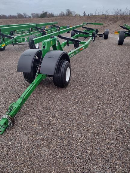 Unverferth Roadrunner 536 Equipment Image0