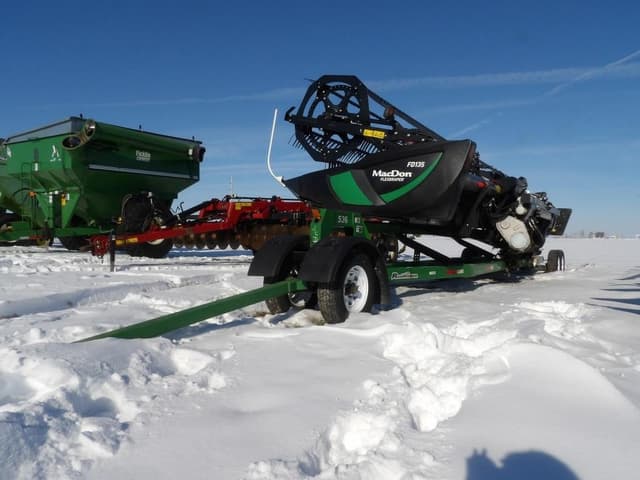 Image of Unverferth Roadrunner 536 equipment image 2