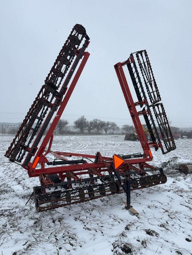 Image of Unverferth Rolling Harrow equipment image 4