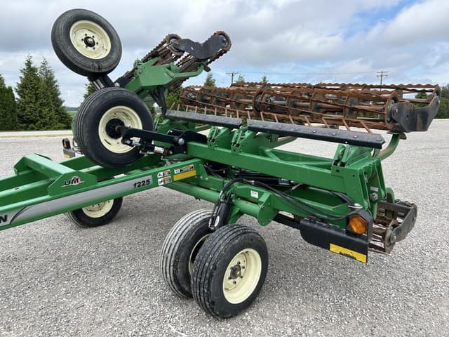 Image of Unverferth 1225 equipment image 1