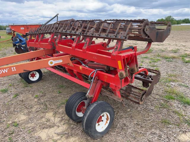 Image of Unverferth Rolling Harrow II equipment image 4