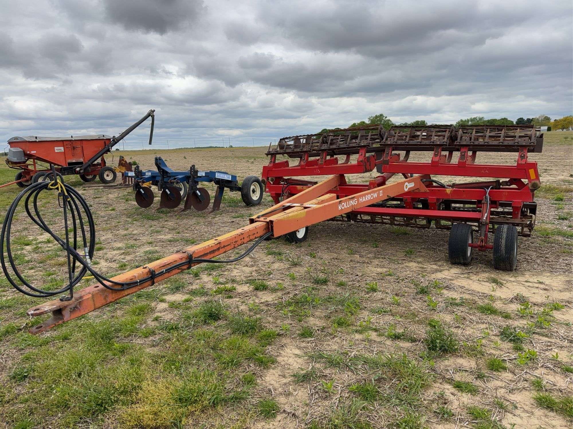 Unverferth Rolling Harrow  II Equipment Image0