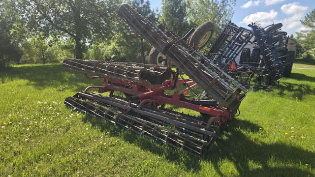 Image of Unverferth 220 equipment image 3