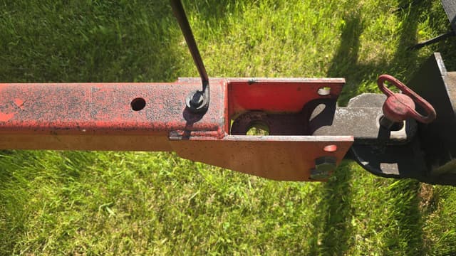 Image of Unverferth 220 equipment image 4