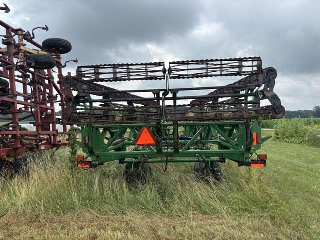 Image of Unverferth Rolling Harrow 235 equipment image 2