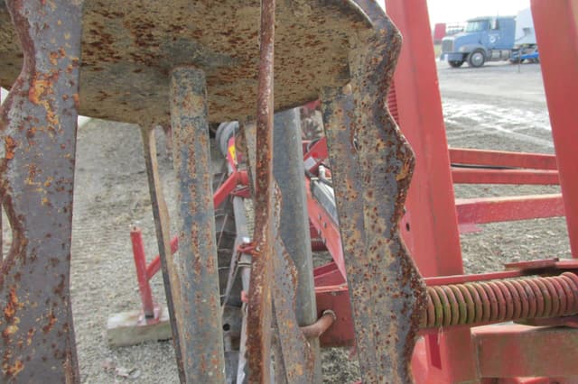 Image of Unverferth Rolling Harrow equipment image 4