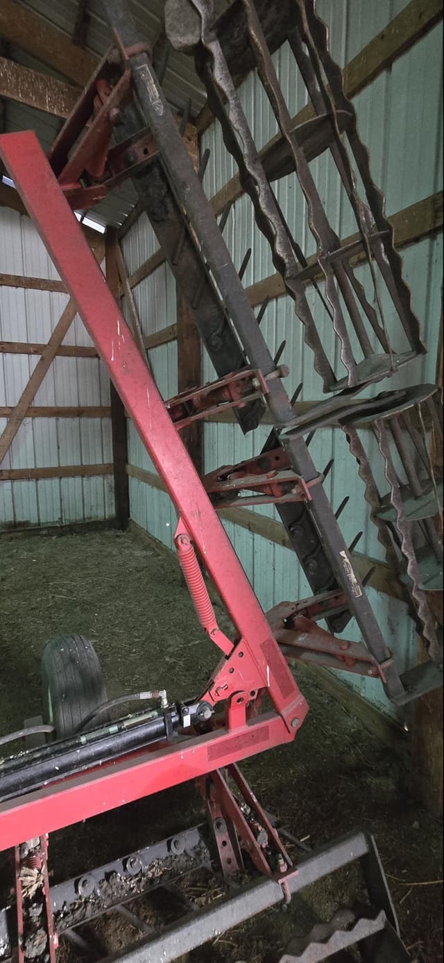 Image of Unverferth Rolling Harrow equipment image 3