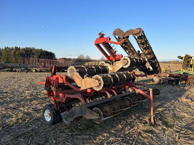 Image of Unverferth Rolling Harrow  II equipment image 1