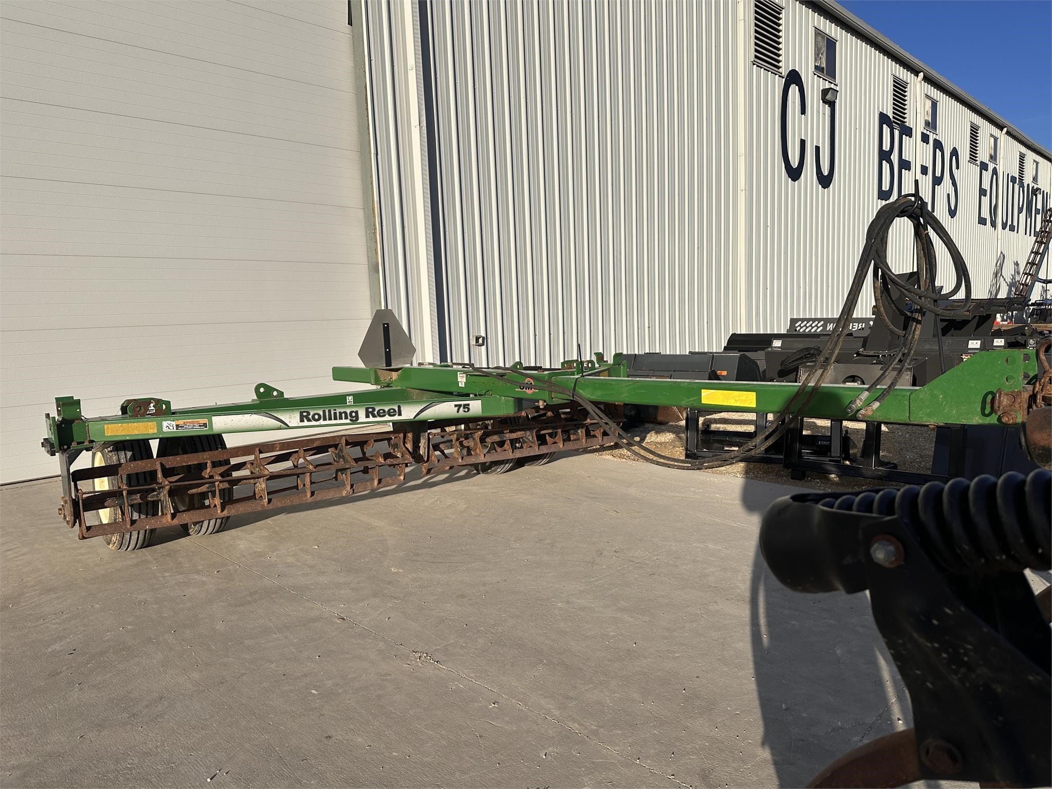 2013 Unverferth 75 Equipment Image0