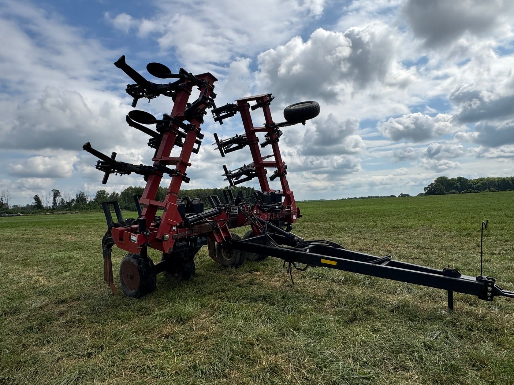 Unverferth Zone-Builder Equipment Image0