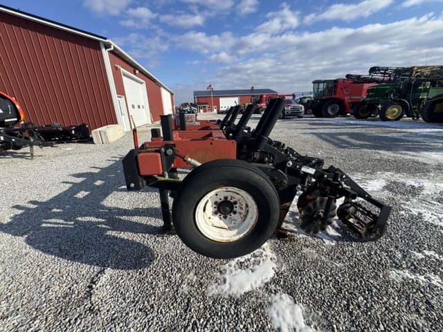 Image of Unverferth Zone-Builder 130 equipment image 3