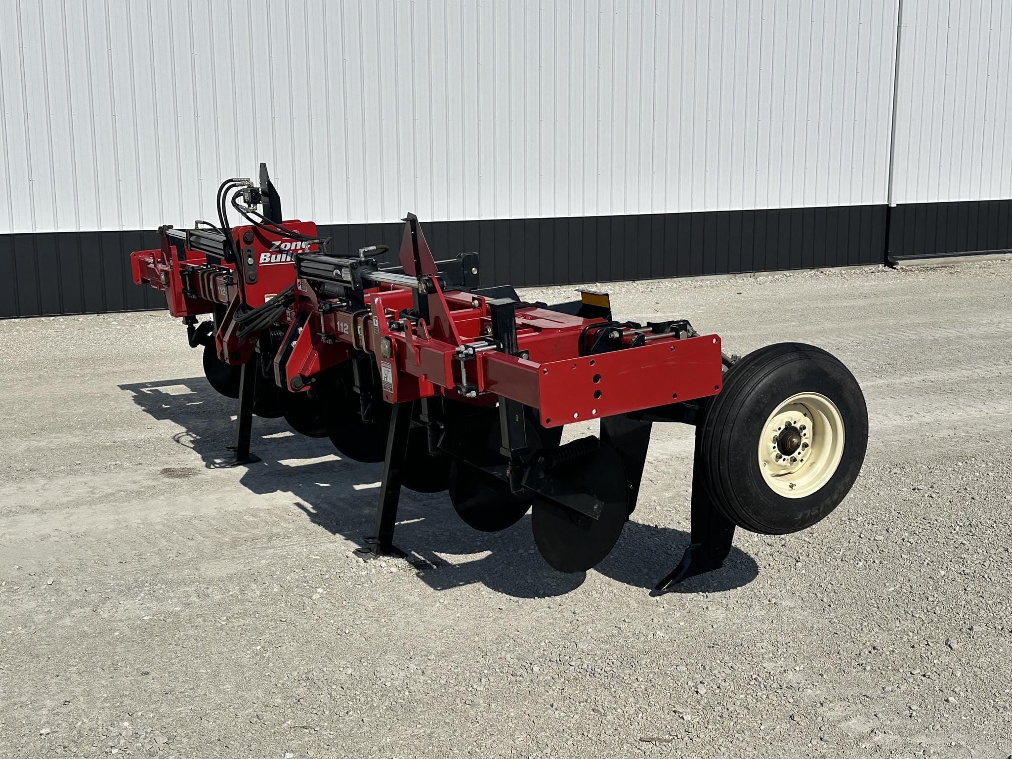 Unverferth 112 Equipment Image0