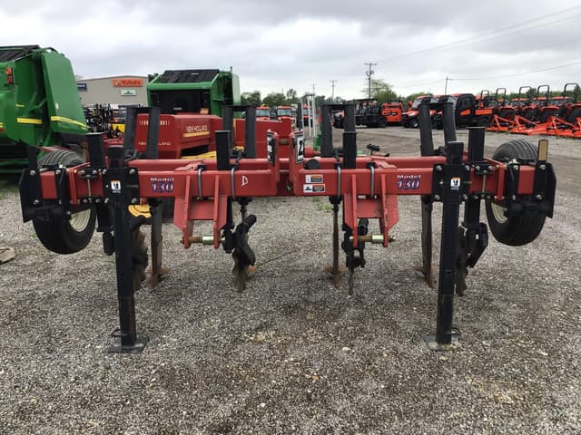 Image of Unverferth Zone-Builder 130 equipment image 4