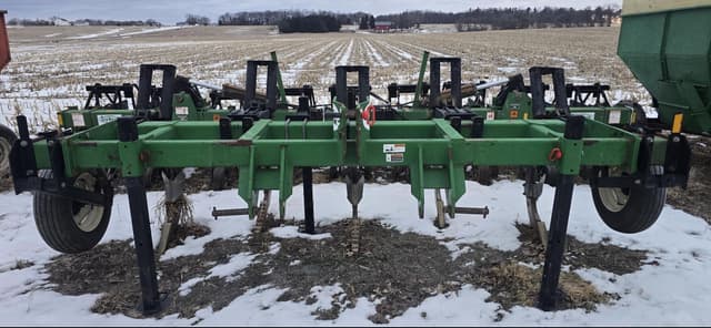 Image of Unverferth Zone-Builder equipment image 1
