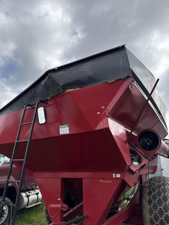 Image of Unverferth 8000 equipment image 2