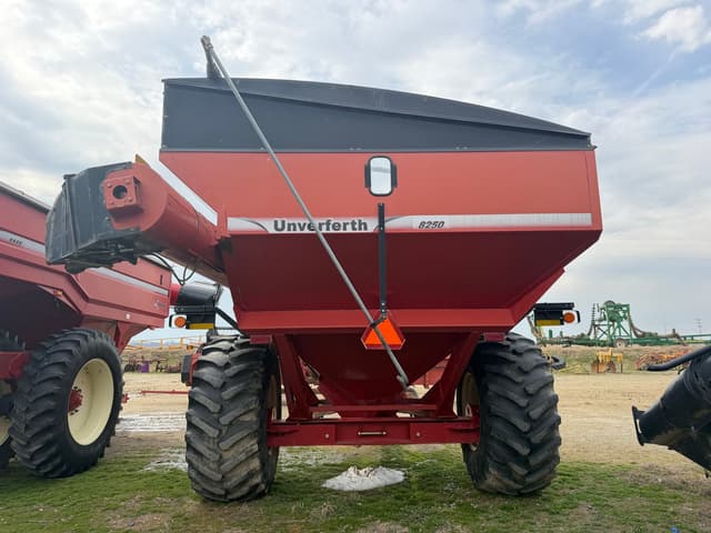 Image of Unverferth 8250 equipment image 3